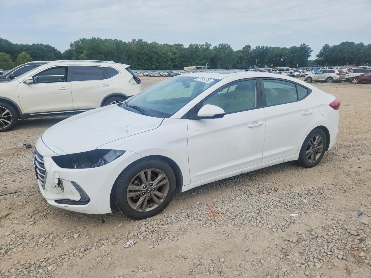 2017 HYUNDAI ELANTRA — Front 3/4