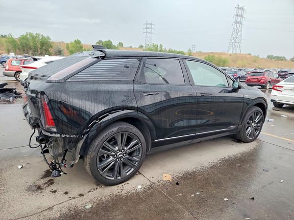 2025 CADILLAC OPTIQ