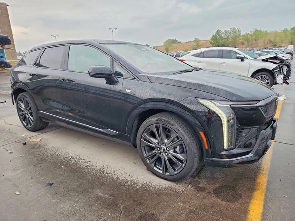 2025 CADILLAC OPTIQ