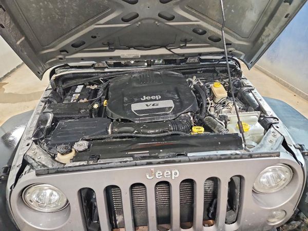 2017 JEEP WRANGLER UNLIMITED SPORT 4X4