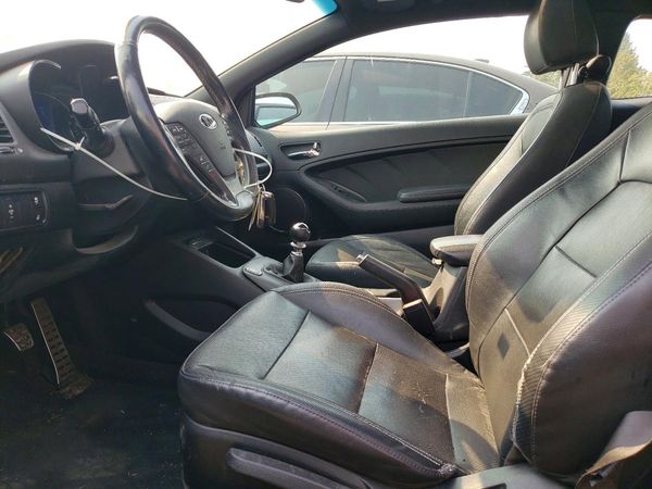 2015 KIA FORTE KOUP TOP (High)