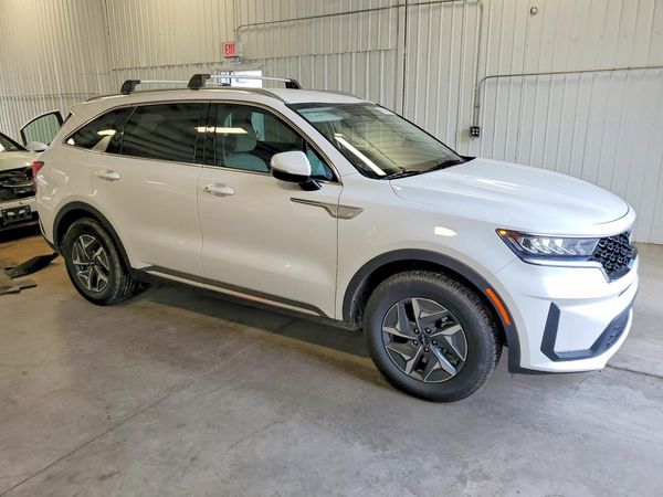 2022 KIA SORENTO S