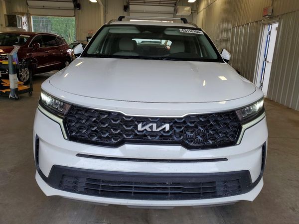 2022 KIA SORENTO S