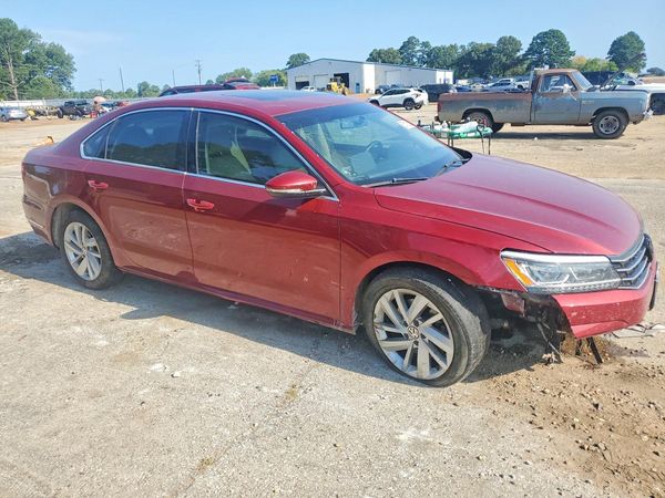 2018 VOLKSWAGEN PASSAT SE, SE w/ Technology