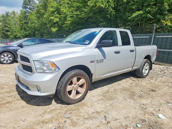 2014 RAM 1500 ST QUAD CAB 4X4