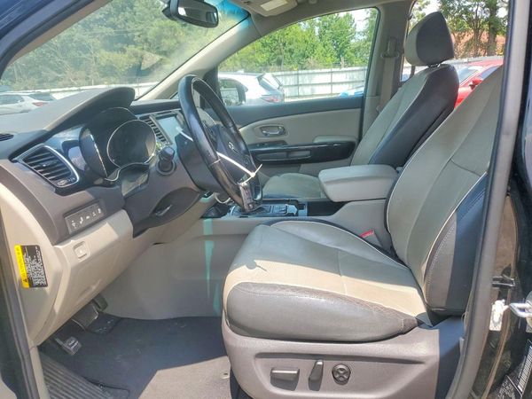 2016 KIA SEDONA EX - Middle level