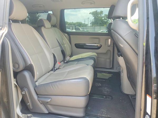 2016 KIA SEDONA EX - Middle level