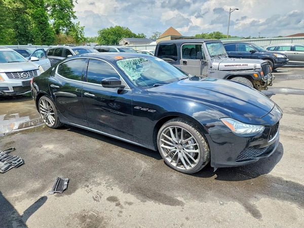 2017 MASERATI GHIBLI