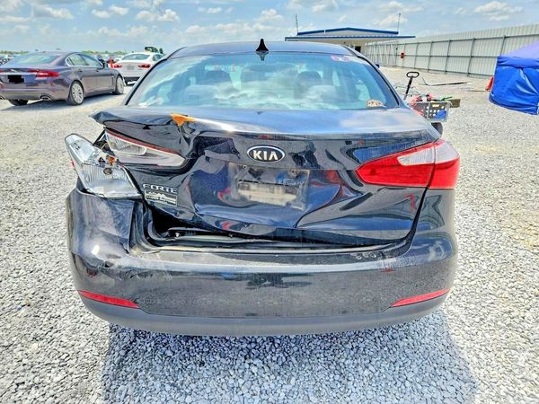 2016 KIA FORTE