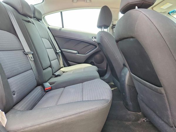 2016 KIA FORTE