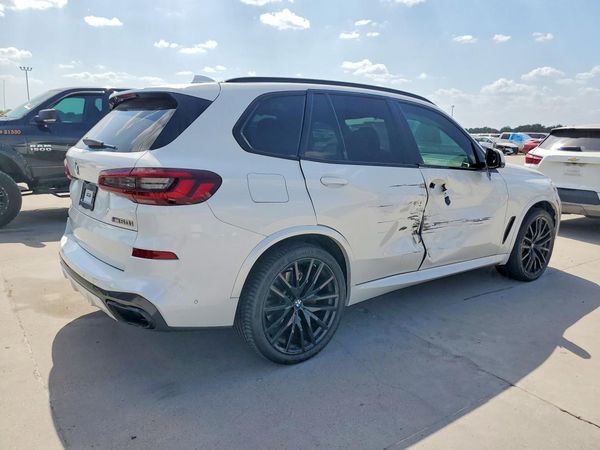 2022 BMW X5 M50i