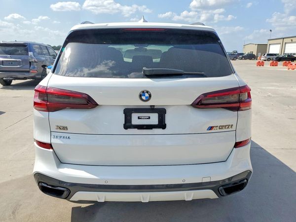 2022 BMW X5 M50i