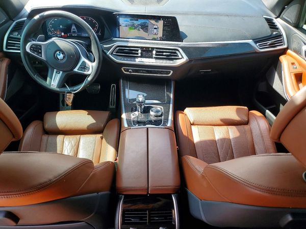 2022 BMW X5 M50i
