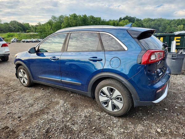 2017 KIA NIRO FE / LX / LX Tech