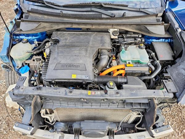 2017 KIA NIRO FE / LX / LX Tech
