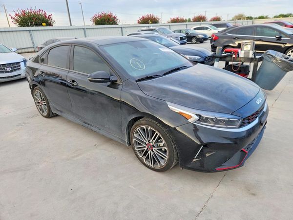2024 KIA FORTE