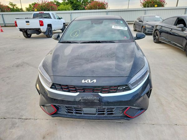 2024 KIA FORTE