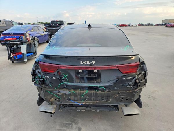 2024 KIA FORTE
