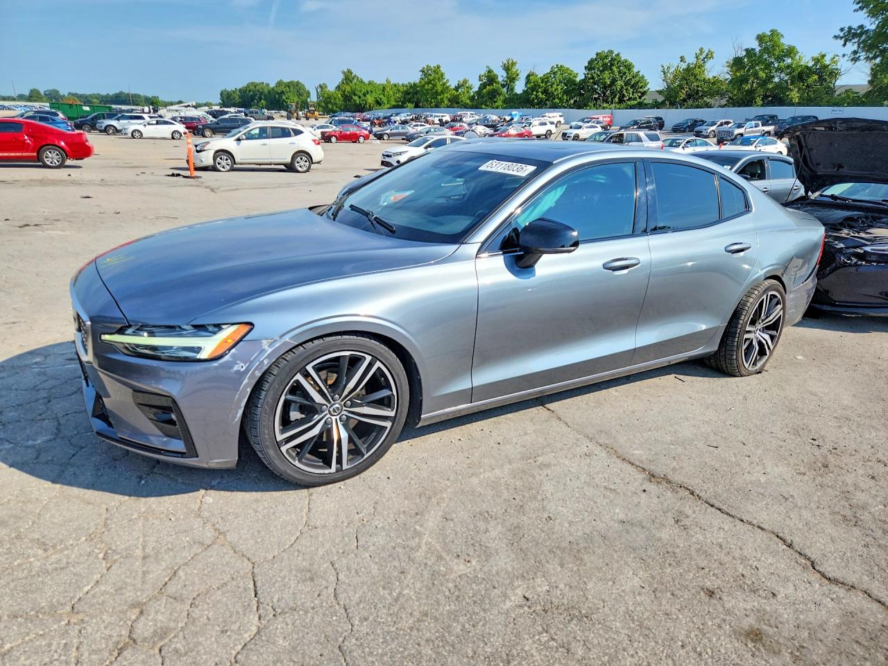 2019 VOLVO S60 R-Design