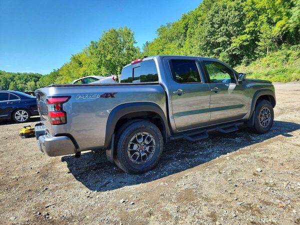 2024 NISSAN FRONTIER