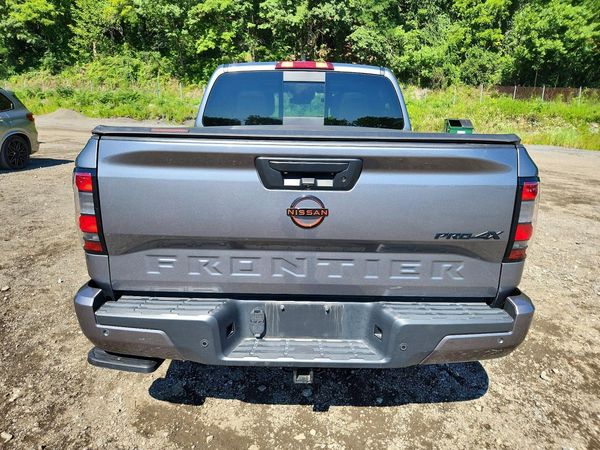 2024 NISSAN FRONTIER