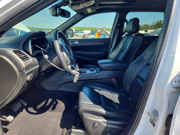 2022 JEEP GRAND CHEROKEE