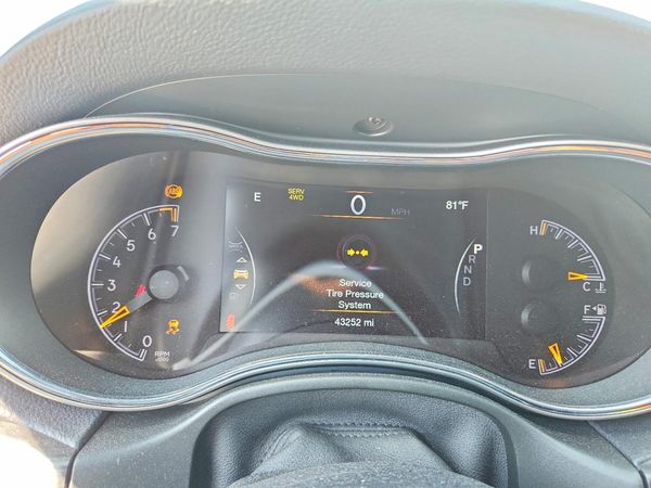 2022 JEEP GRAND CHEROKEE