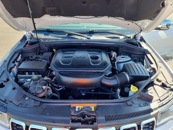 2022 JEEP GRAND CHEROKEE