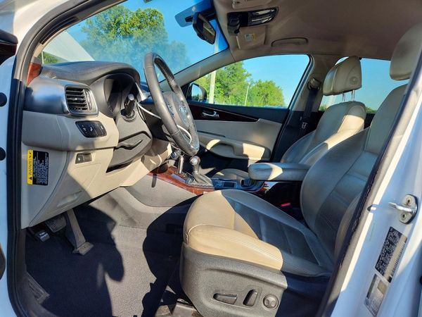2017 KIA SORENTO EX
