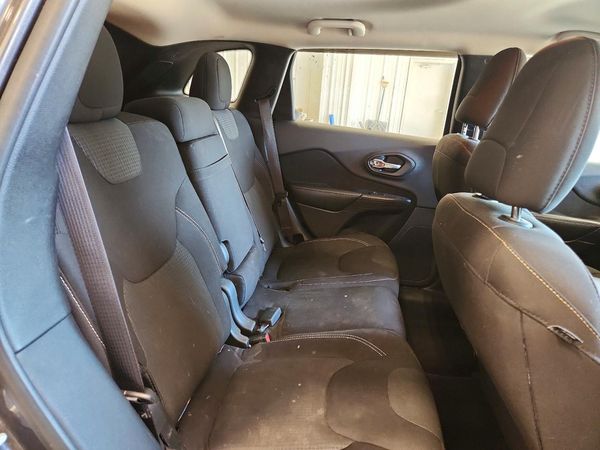 2017 JEEP CHEROKEE LATITUDE 4X4