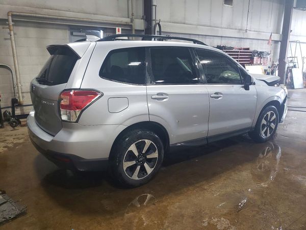 2018 SUBARU FORESTER Premium+CWP