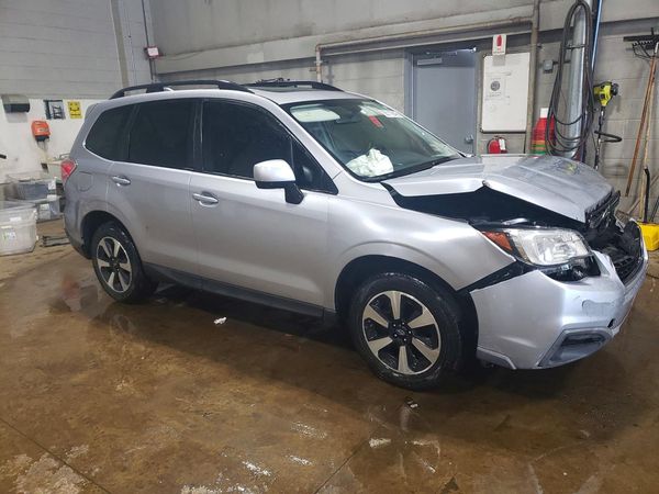 2018 SUBARU FORESTER Premium+CWP
