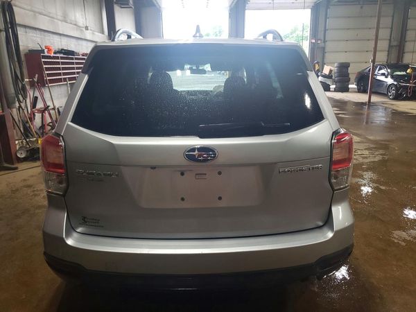 2018 SUBARU FORESTER Premium+CWP