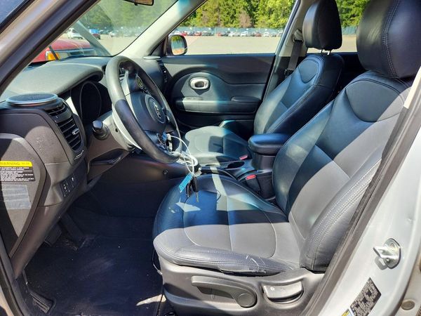 2015 KIA SOUL GL(Middle-low grade)