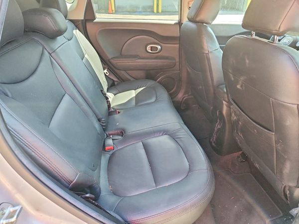 2015 KIA SOUL GL(Middle-low grade)