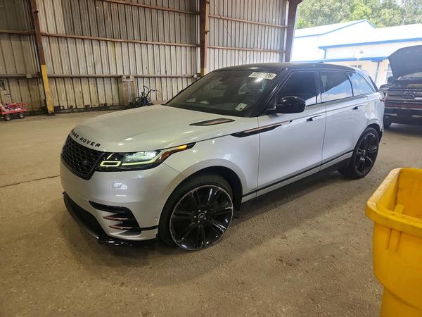 2018 LAND ROVER RANGE ROVER VELAR R-Dynamic SE