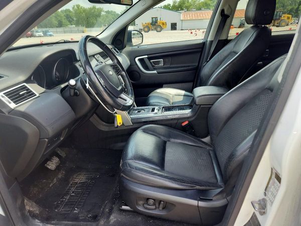 2016 LAND ROVER DISCOVERY SE