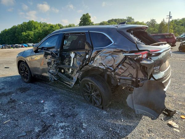 2016 MAZDA CX-9