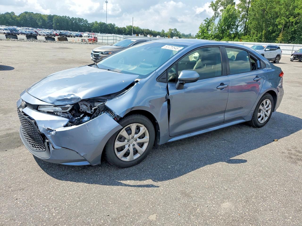 2020 TOYOTA COROLLA LE — Front 3/4