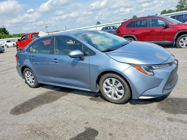 2020 TOYOTA COROLLA LE — Passenger 3/4