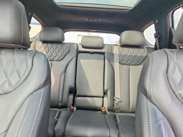 2021 HYUNDAI SANTA FE Calligraphy