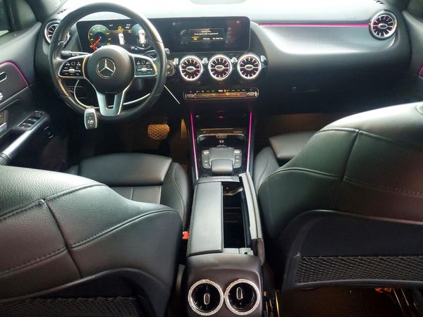 2021 MERCEDES-BENZ GLA GLA250-4M