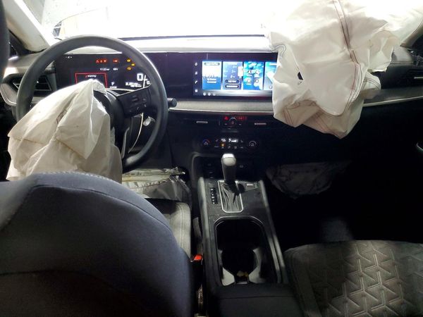 2026 NISSAN KICKS