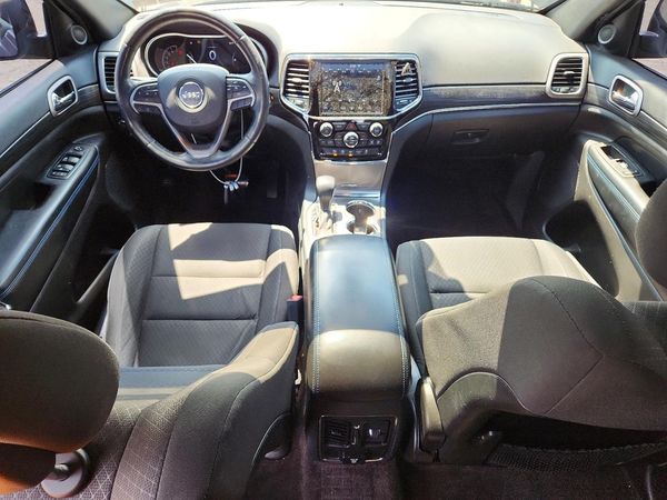 2019 JEEP GRAND CHEROKEE LAREDO 4X4