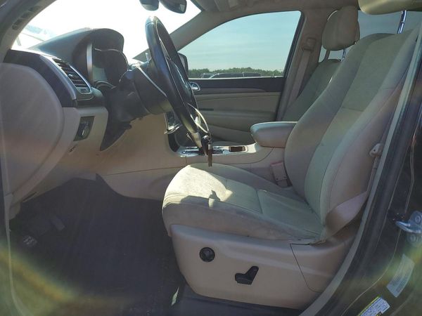 2017 JEEP GRAND CHEROKEE LAREDO 4X4
