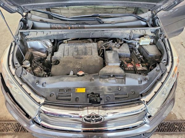 2016 TOYOTA HIGHLANDER Base/Hybrid