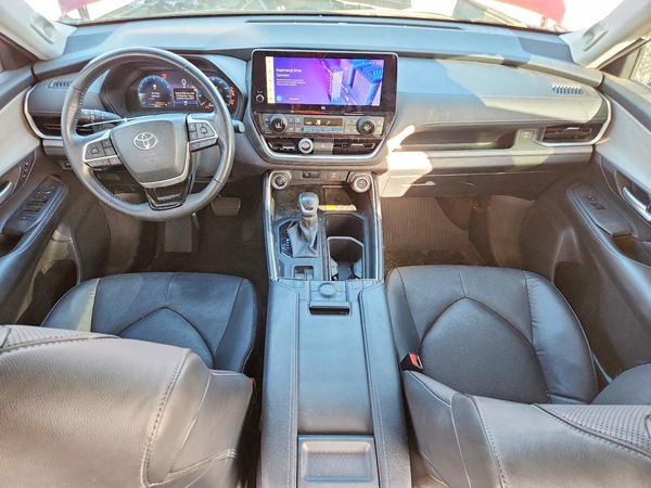 2024 TOYOTA GRAND HIGHLANDER