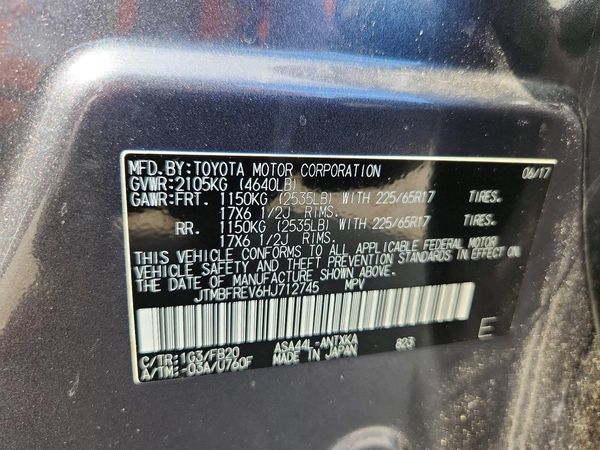 2017 TOYOTA RAV4 LE