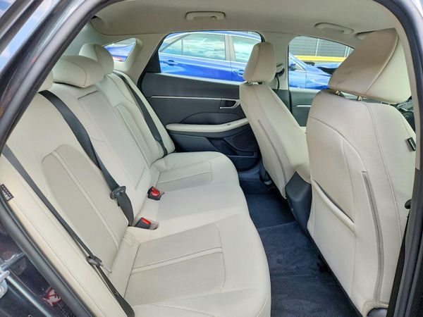 2022 HYUNDAI SONATA