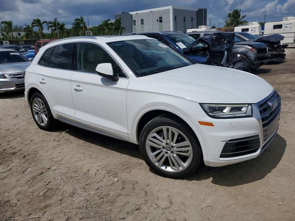2018 AUDI Q5 quattro Premium Plus